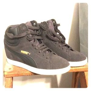 Puma suede wedge hightops